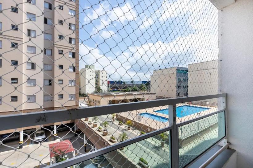 AP 3Q Suíte Wi-Fi Garag prox Shopping Taubaté Exterior foto